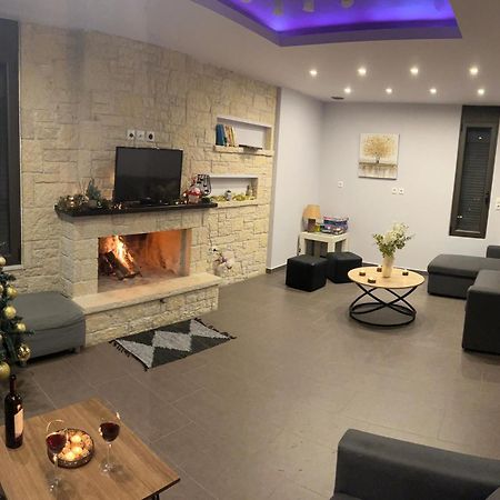 Villa Chiliadou Chiliadou  Ngoại thất bức ảnh
